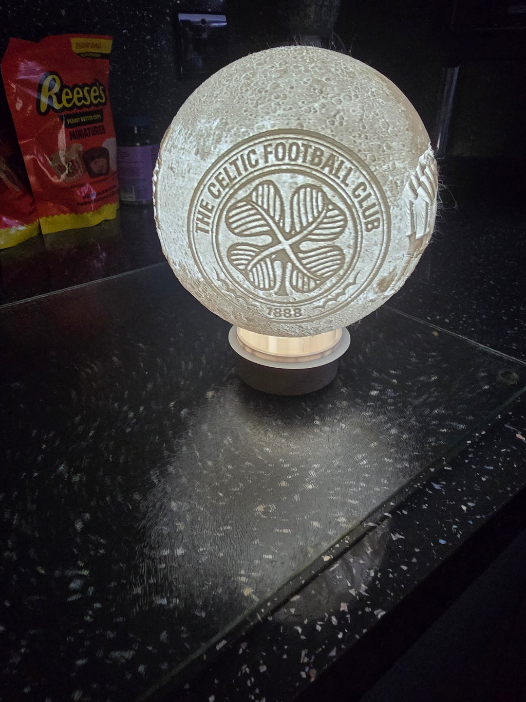 🍀 Celtic LED Lithophane – £25 🍀