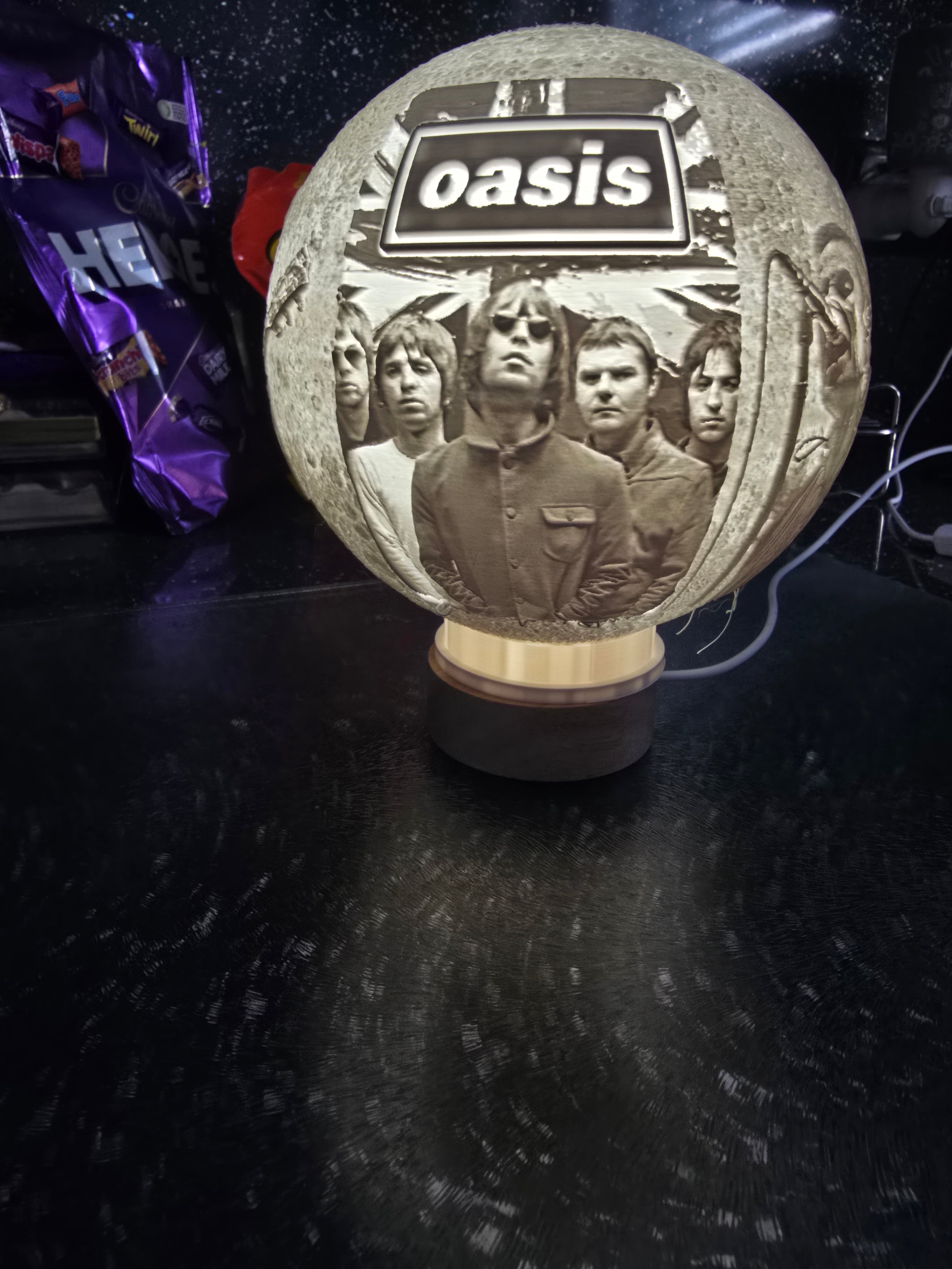 🌙 Oasis 3D Moon Lithophane Lamp – £25 🌙
